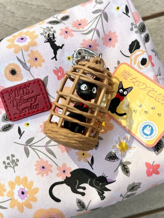 Studio Ghibli Bundle ✨ Kiki’s Delivery Service Pouch Jiji Totoro Keychains - Picture 4 of 5